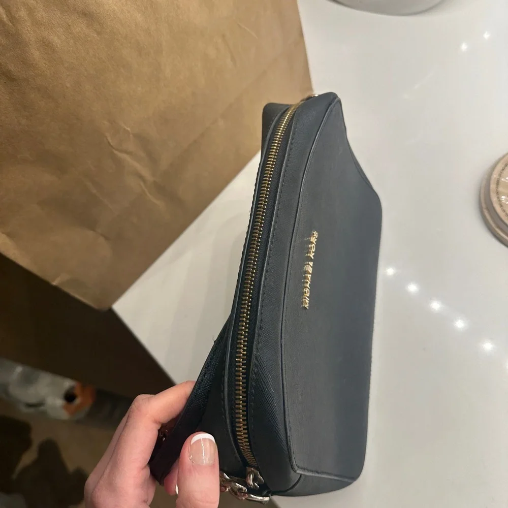 Jet Set Large Saffiano Leather Crossbody Bag Michael Kors - Picture 2 of 8